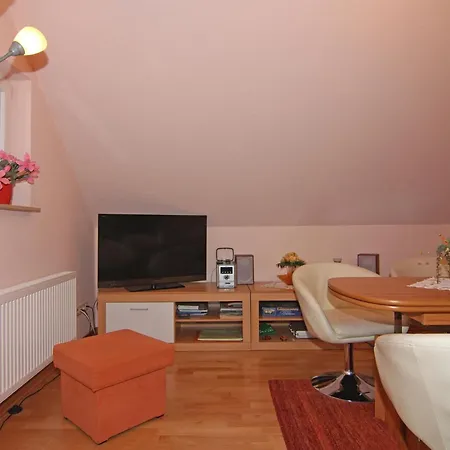 Apartment In With Balcony Dierhagen